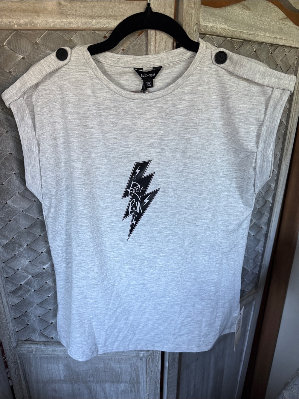 Saint + Sofia Women's Light Gray Muscle Tee - Classic Crew